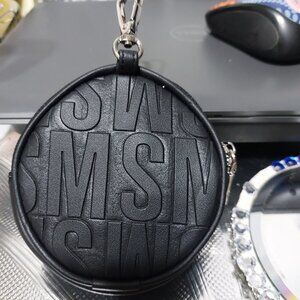 STEVE MADDEN Small SM Logo Waterproof Clip On Pouch Coin Purse Wallet Charm